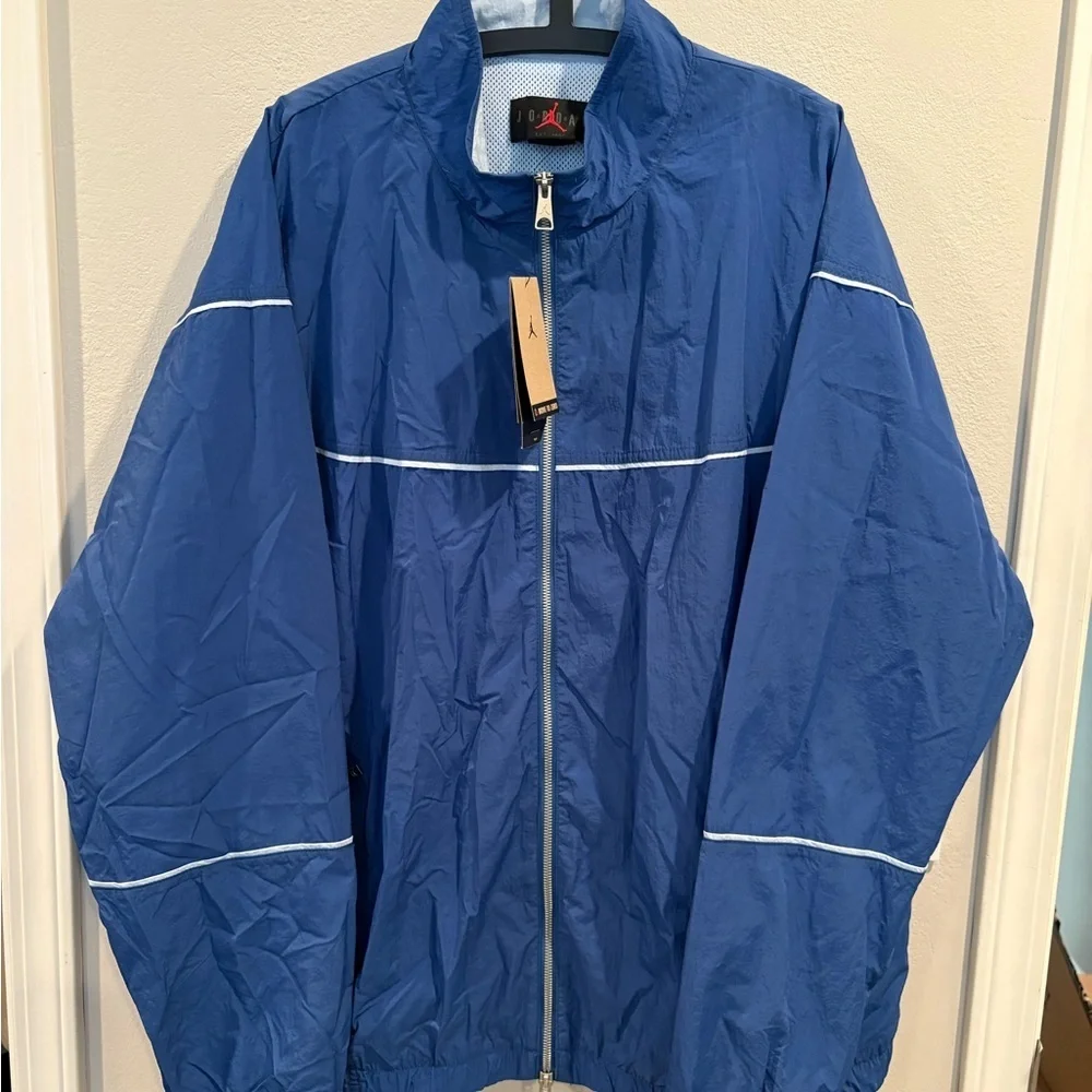 Nike Air Jordan Essentials Windbreaker Jacket Men’s Size XXL DV7624-485